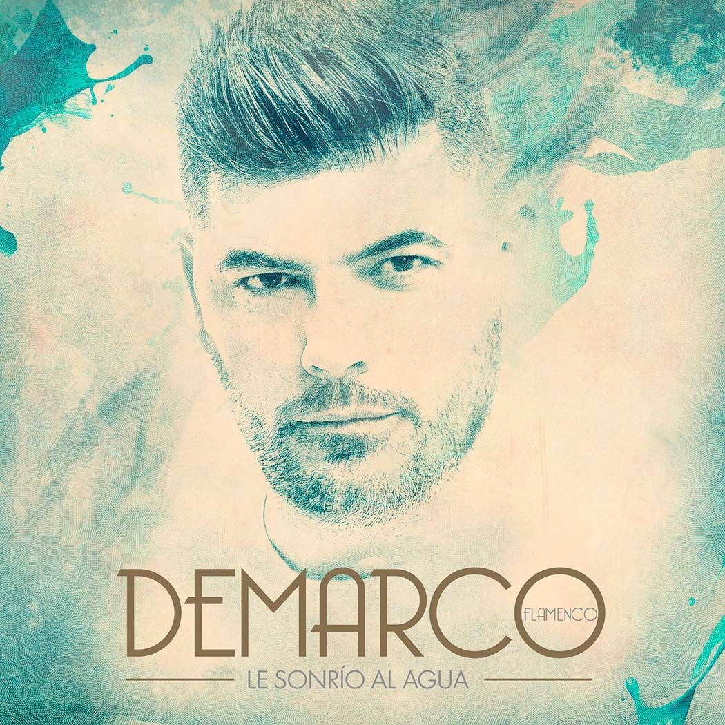 Demarco Le sonrio al agua